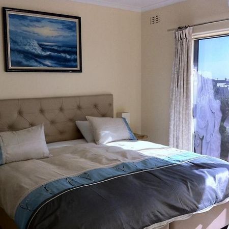 Panaview Bed & Breakfast Кейптаун Стая снимка